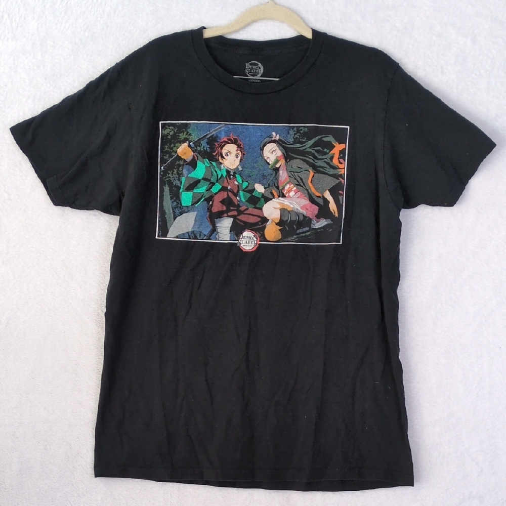 Demon Slayer‎ Men's Kimetsu No Yaiba Tee Shirt Size M